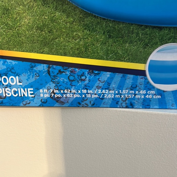 H2O Go Pool - New in box - Picture 3 of 5